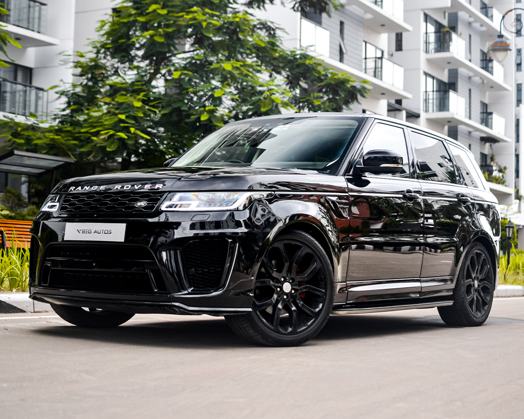 After - Range Rover Sport SVR Facelift Conversion