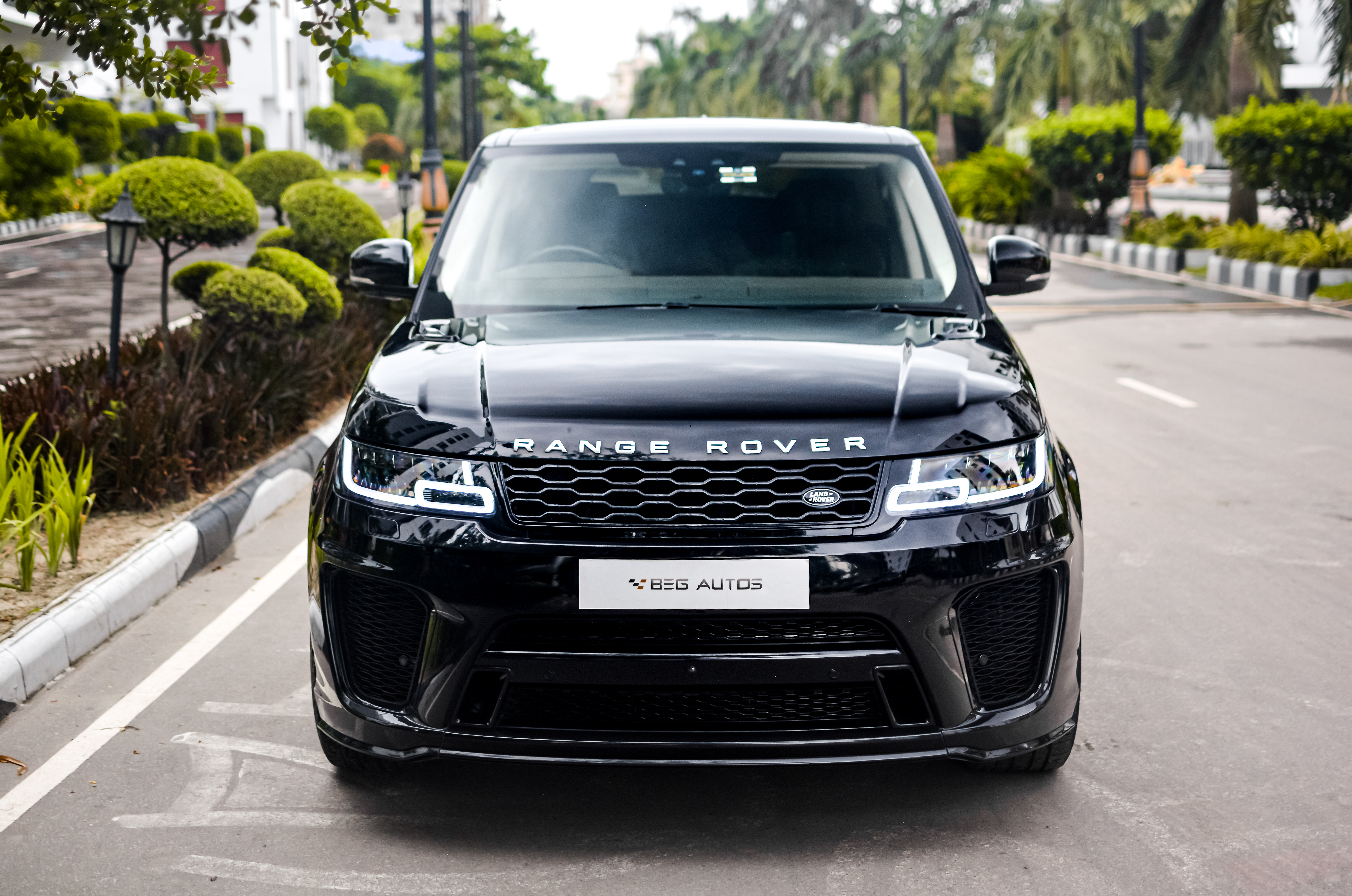 Gallery — Range Rover Sport SVR Facelift Conversion