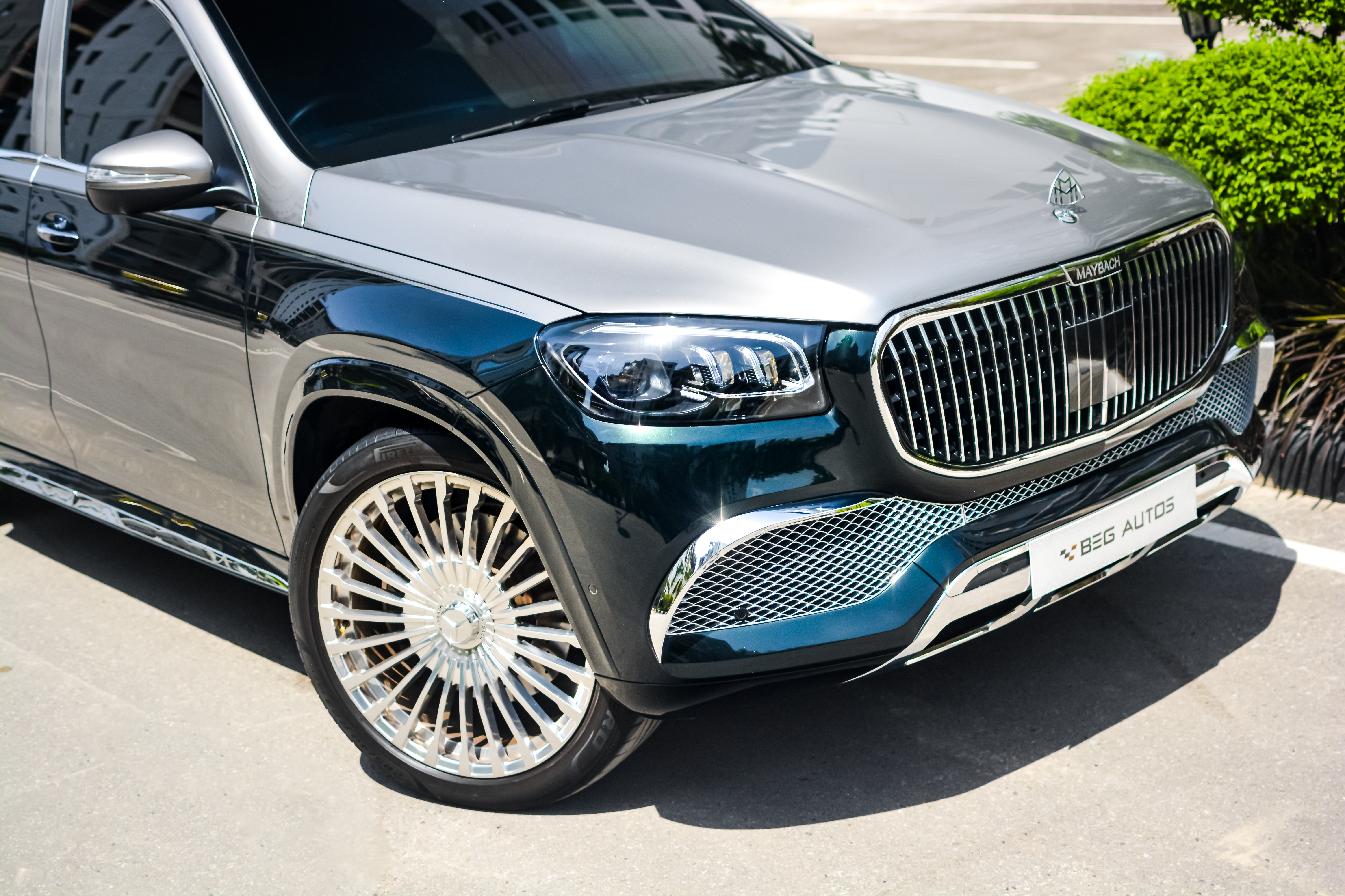 Gallery — Mercedes-Benz GLS 450 Maybach Conversion