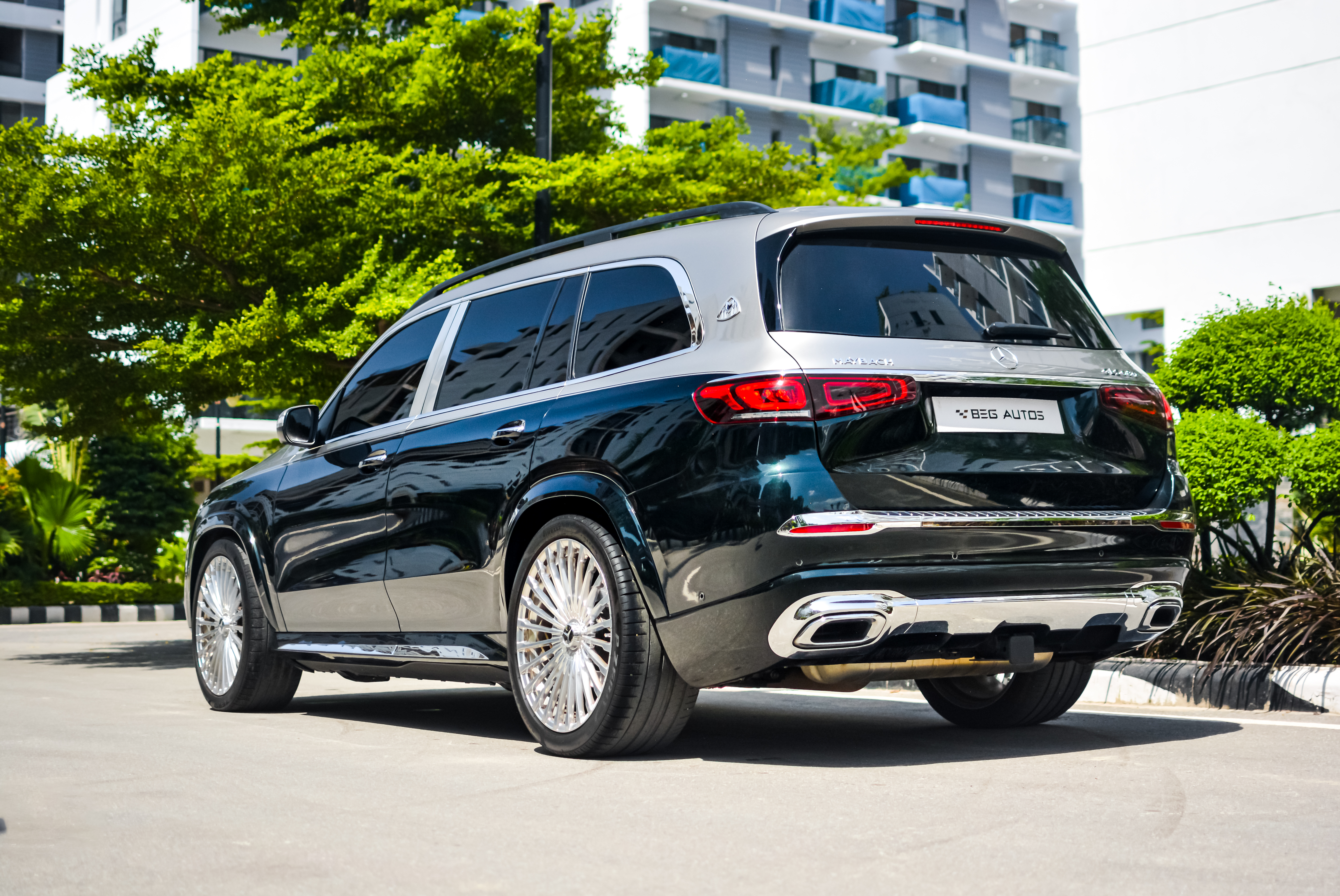 Gallery — Mercedes-Benz GLS 450 Maybach Conversion
