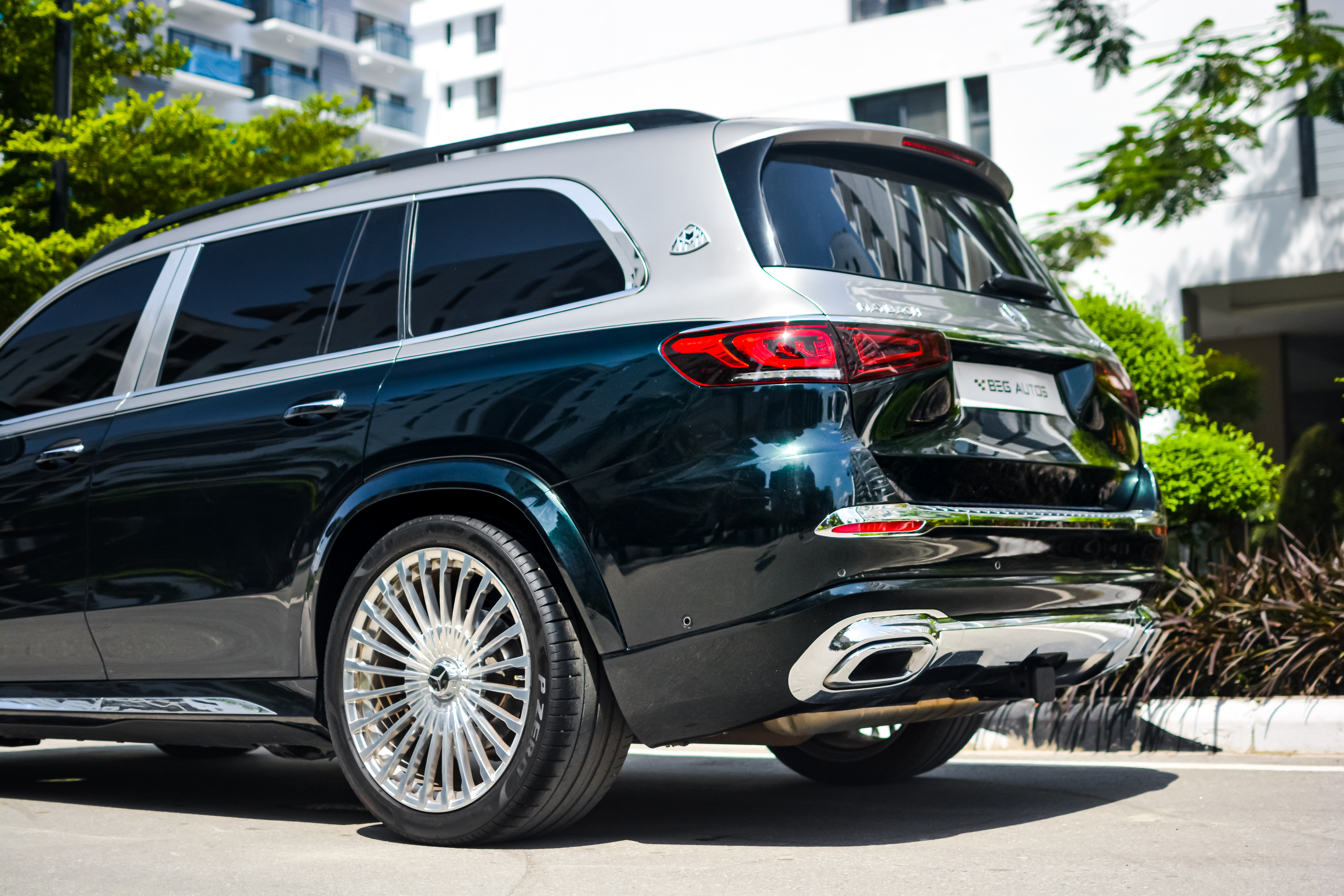 Gallery — Mercedes-Benz GLS 450 Maybach Conversion